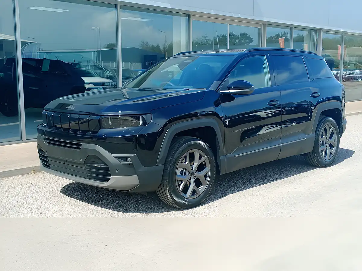 Used 2026 Jeep Compass 1st Edition Black - Interior and Exterior details 3