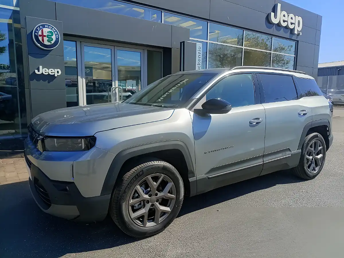 Used 2026 Jeep Compass 1st Edition Blue - Front View