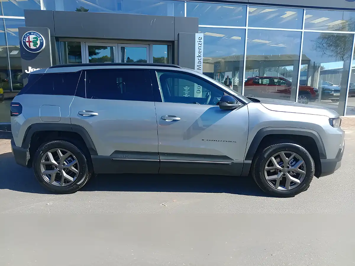Used 2026 Jeep Compass 1st Edition Blue - Interior and Exterior details 3
