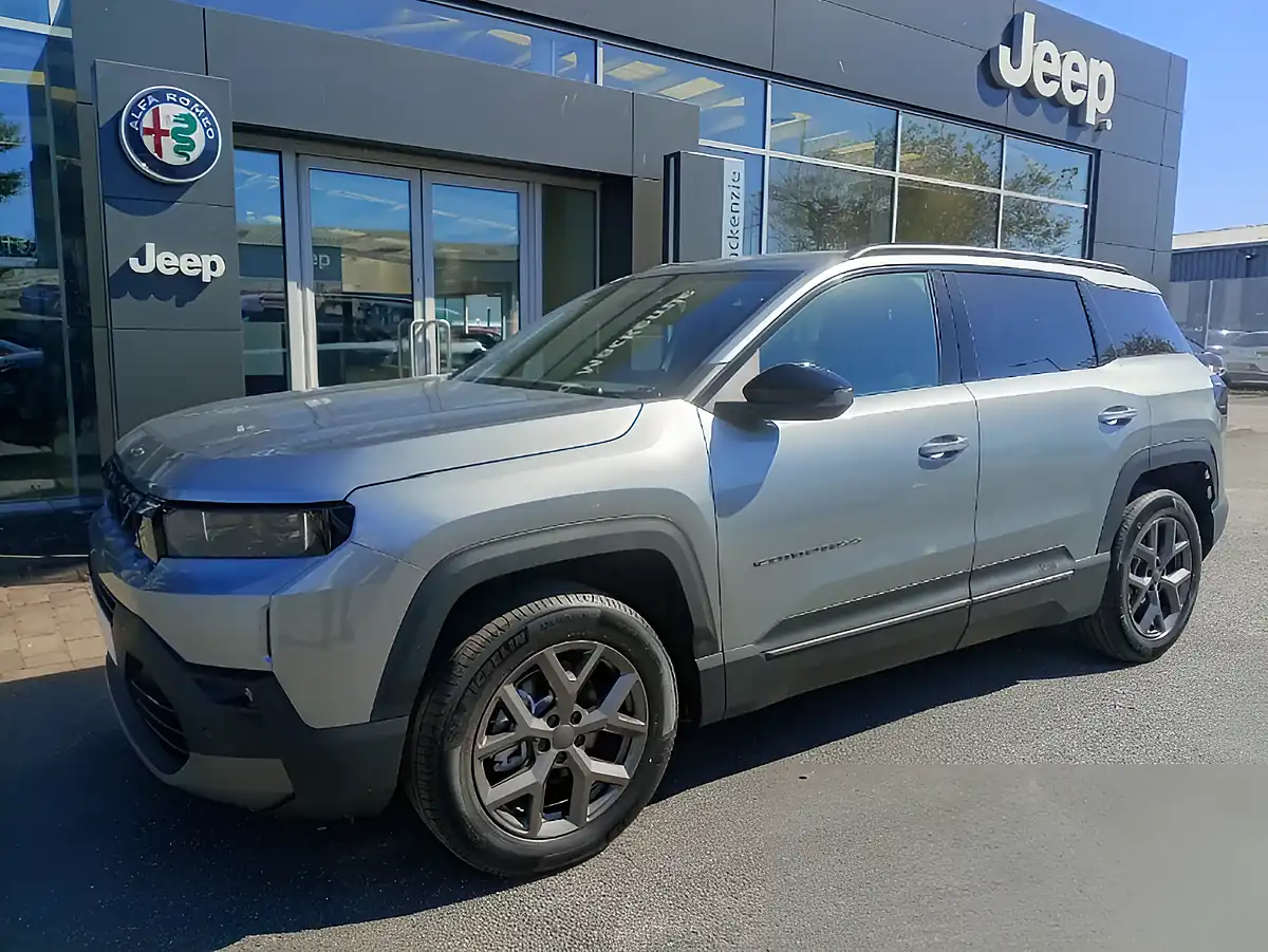 Used 2026 Jeep Compass 1st Edition Blue - Interior and Exterior details 5