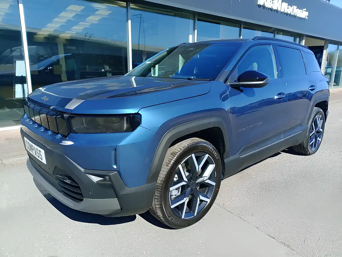 Used 2026 Jeep Compass 1st Edition Blue - Interior and Exterior details 3