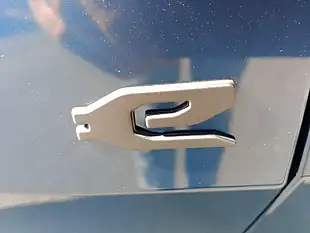 Used 2026 Jeep Compass 1st Edition Blue - Interior and Exterior details 8