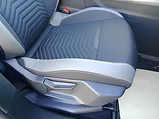 Used 2026 Jeep Compass 1st Edition Blue - Interior and Exterior details 7