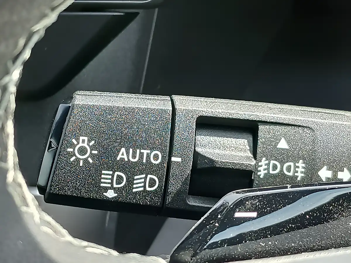 Used 2026 Jeep Compass 1st Edition Brown - Interior and Exterior details 14