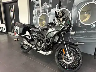 Used 2026 Kawasaki Kle 500 Adventure Tourer Black - Interior and Exterior details 5
