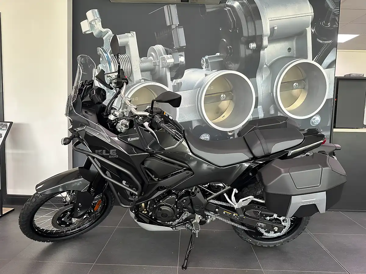 Used 2026 Kawasaki Kle 500 Adventure Tourer Black - Interior and Exterior details 6