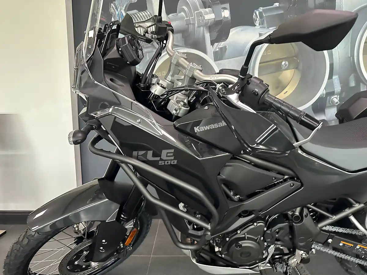 Used 2026 Kawasaki Kle 500 Adventure Tourer Black - Interior and Exterior details 9