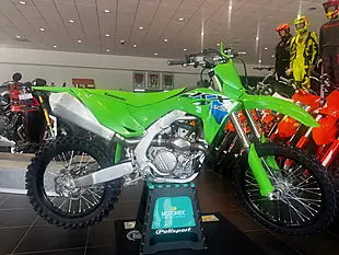Used 2026 Kawasaki KX250 Green - Interior and Exterior details 4