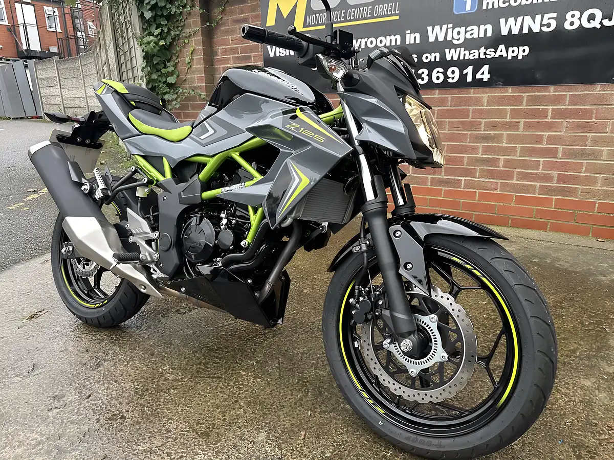 Used 2026 Kawasaki Z125 Br Grey - Interior and Exterior details 3