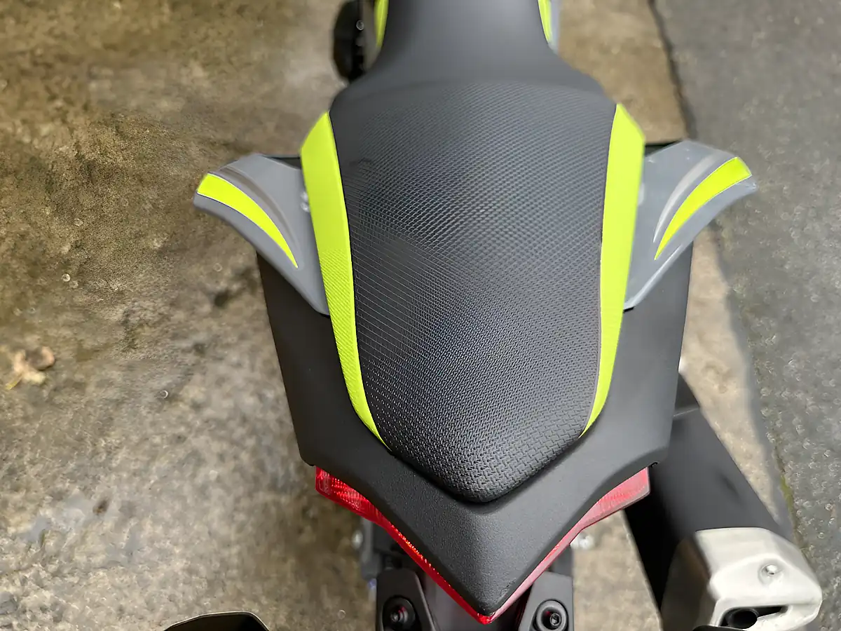 Used 2026 Kawasaki Z125 Br Grey - Interior and Exterior details 5