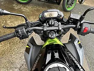 Used 2026 Kawasaki Z125 Br Grey - Interior and Exterior details 8