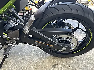 Used 2026 Kawasaki Z125 BR125MTFAN Grey - Interior and Exterior details 11