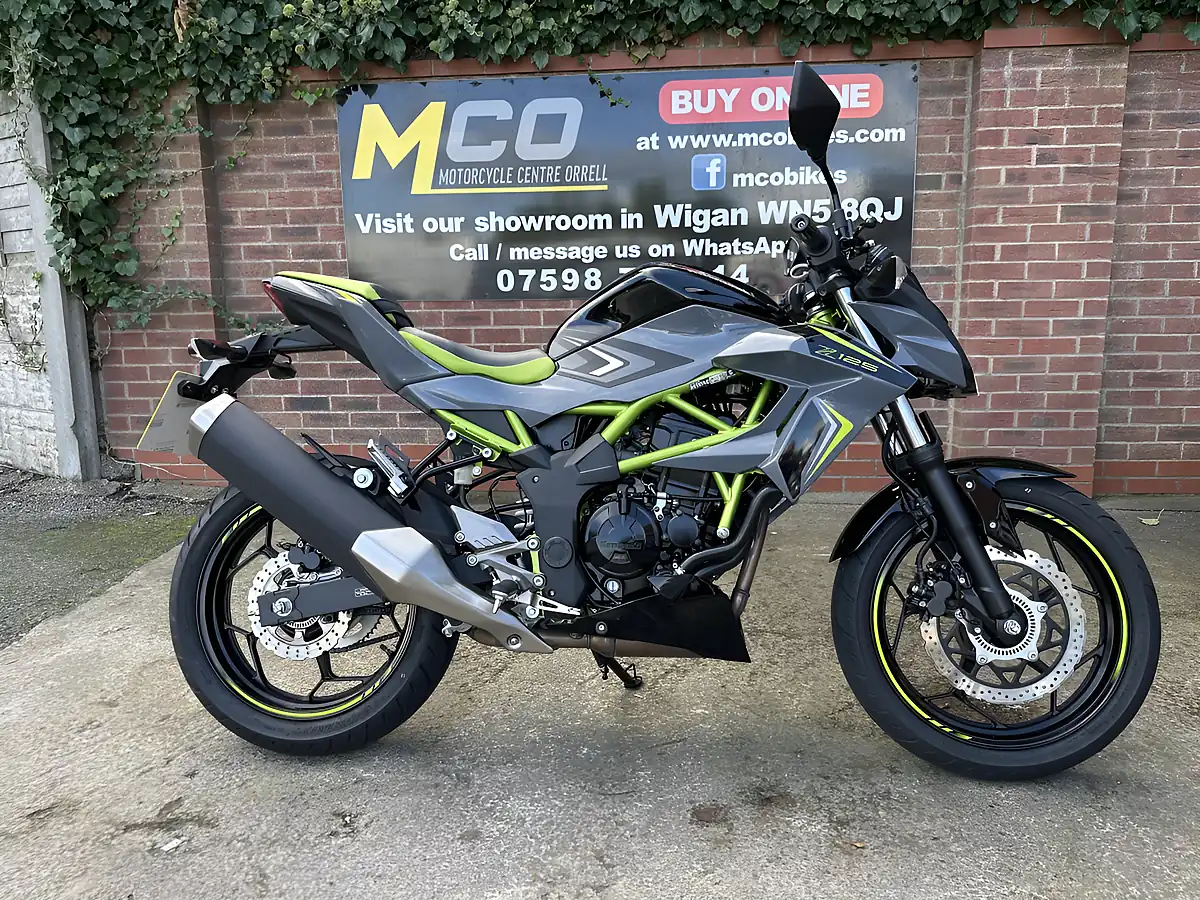 Used 2026 Kawasaki Z125 BR125MTFAN Grey - Interior and Exterior details 14