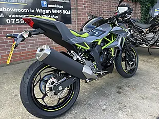 Used 2026 Kawasaki Z125 BR125MTFAN Grey - Interior and Exterior details 3