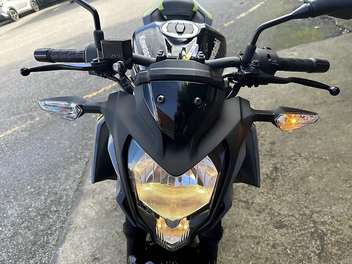Used 2026 Kawasaki Z125 BR125MTFAN Grey - Interior and Exterior details 6
