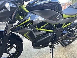 Used 2026 Kawasaki Z125 Ex-Krts Grey - Interior and Exterior details 12