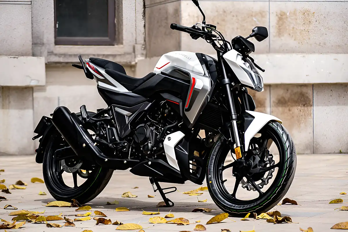 Used 2026 Keeway Morbidelli F125 White - Interior and Exterior details 10