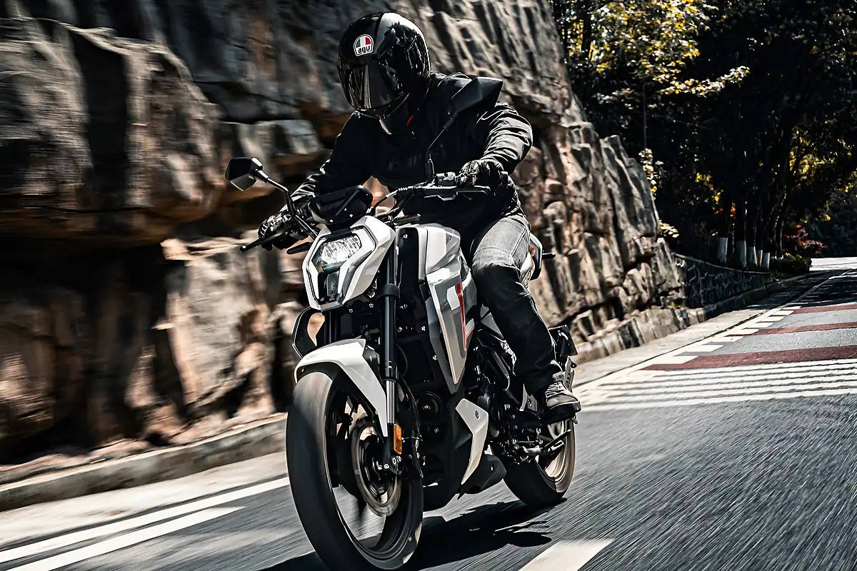 Used 2026 Keeway Morbidelli F125 White - Interior and Exterior details 13