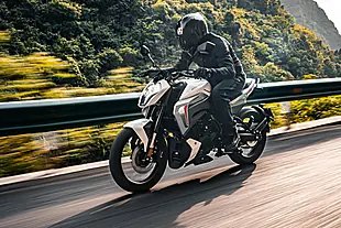 Used 2026 Keeway Morbidelli F125 White - Interior and Exterior details 18
