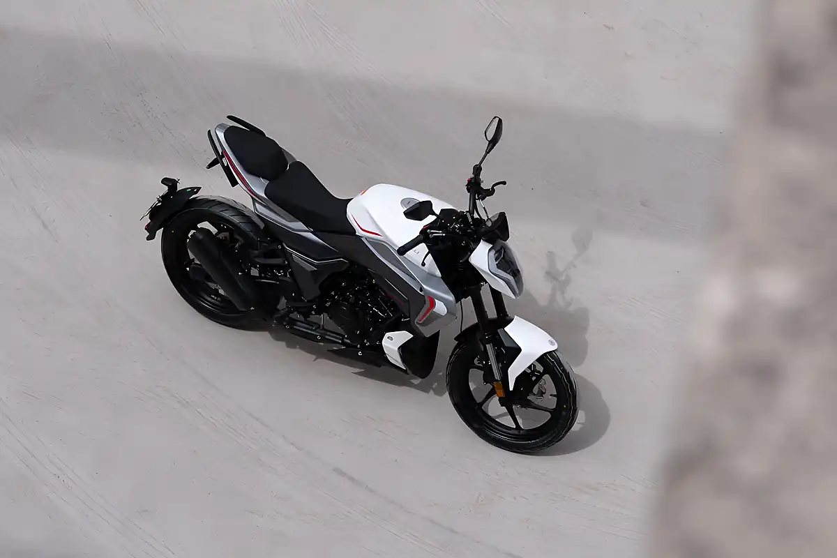 Used 2026 Keeway Morbidelli F125 White - Interior and Exterior details 5