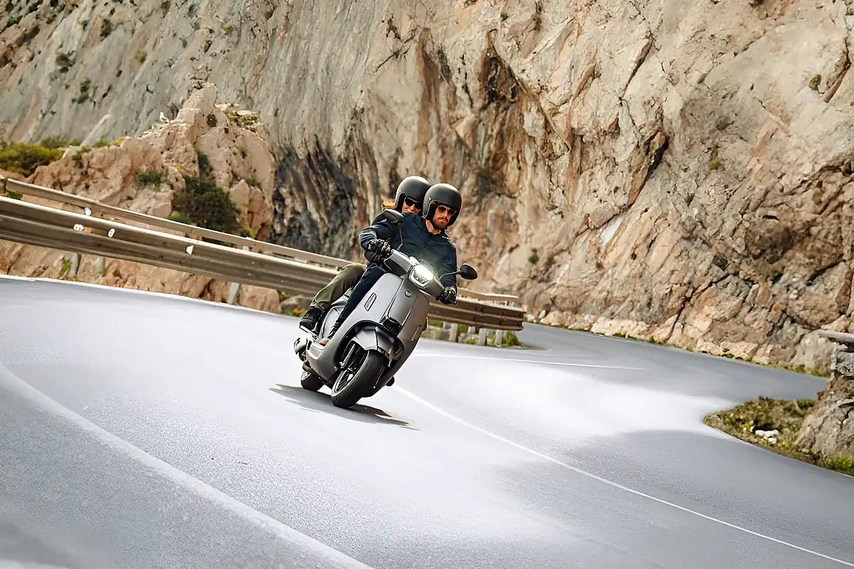 Used 2026 Keeway Morbidelli SC125RE Grey - Interior and Exterior details 7