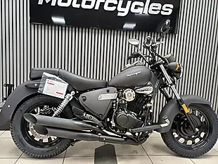Used 2026 Keeway Superlight Limited Edition Black - Interior and Exterior details 5