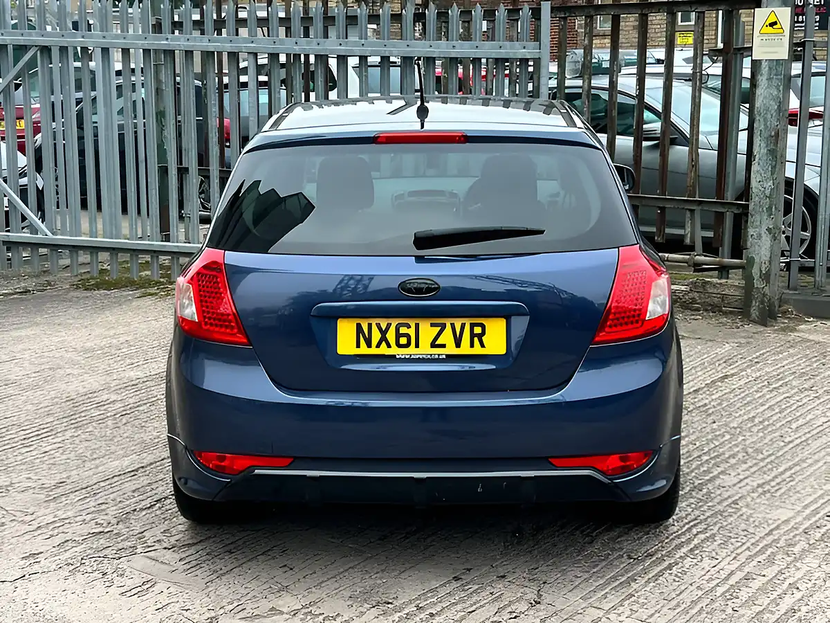 Used 2026 Kia Ceed 3 Blue - Interior and Exterior details 11
