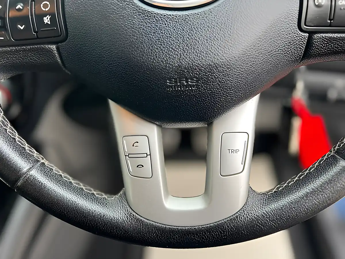 Used 2026 Kia Ceed 3 Blue - Interior and Exterior details 14