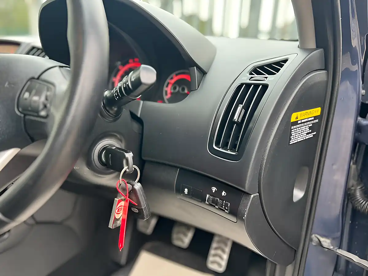 Used 2026 Kia Ceed 3 Blue - Interior and Exterior details 16