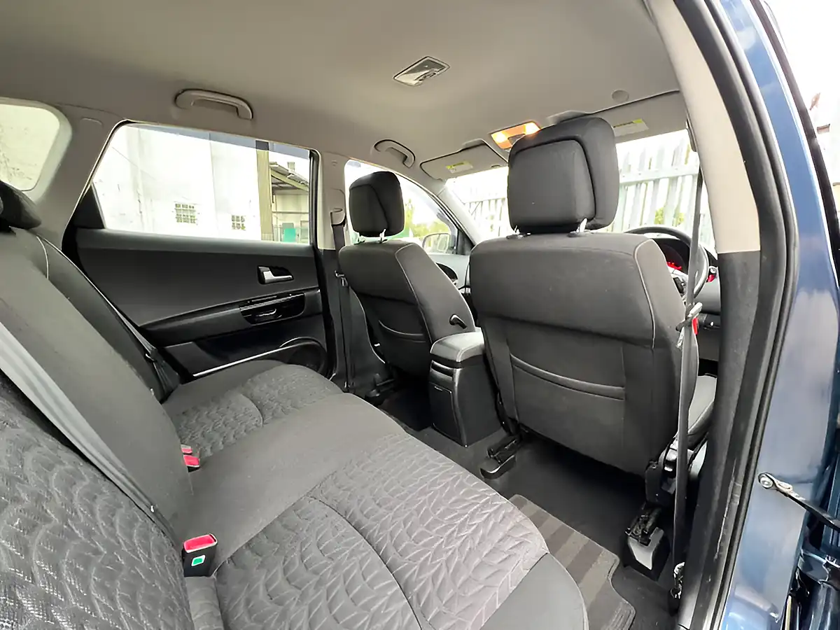 Used 2026 Kia Ceed 3 Blue - Interior and Exterior details 17
