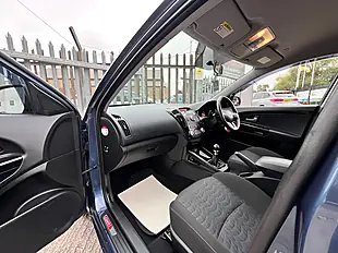 Used 2026 Kia Ceed 3 Blue - Interior and Exterior details 18