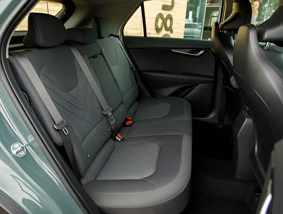 Used 2026 Kia Niro 2 Green - Interior and Exterior details 19