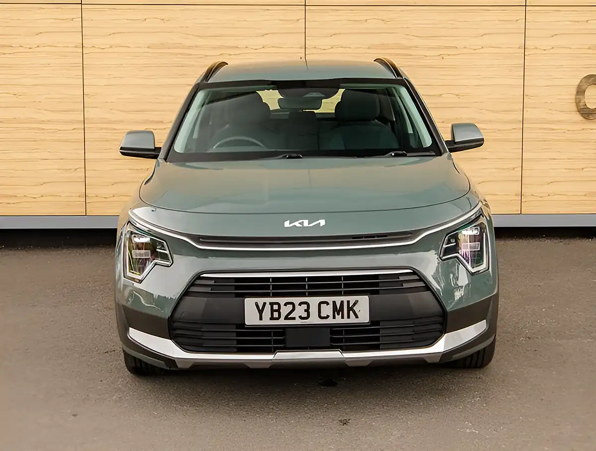 Used 2026 Kia Niro 2 Green - Interior and Exterior details 5
