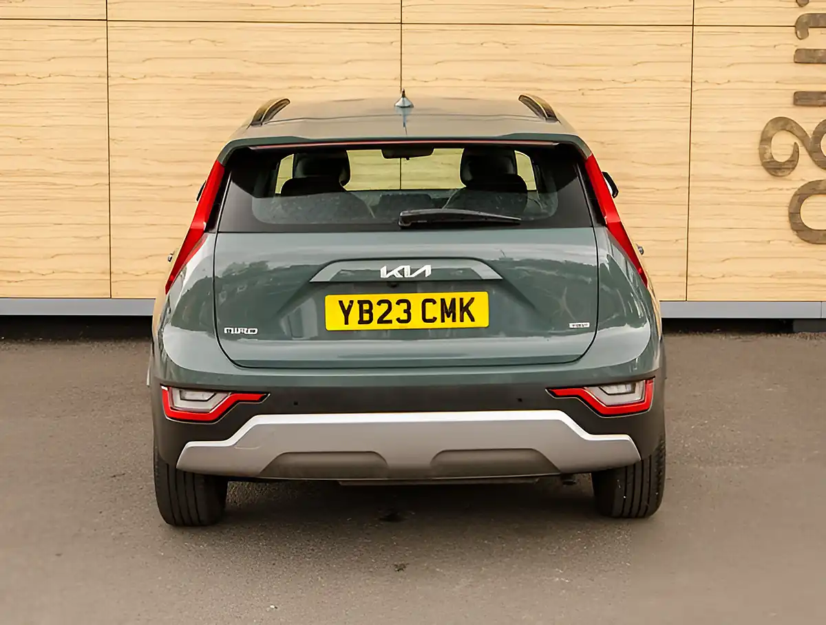 Used 2026 Kia Niro 2 Green - Interior and Exterior details 6