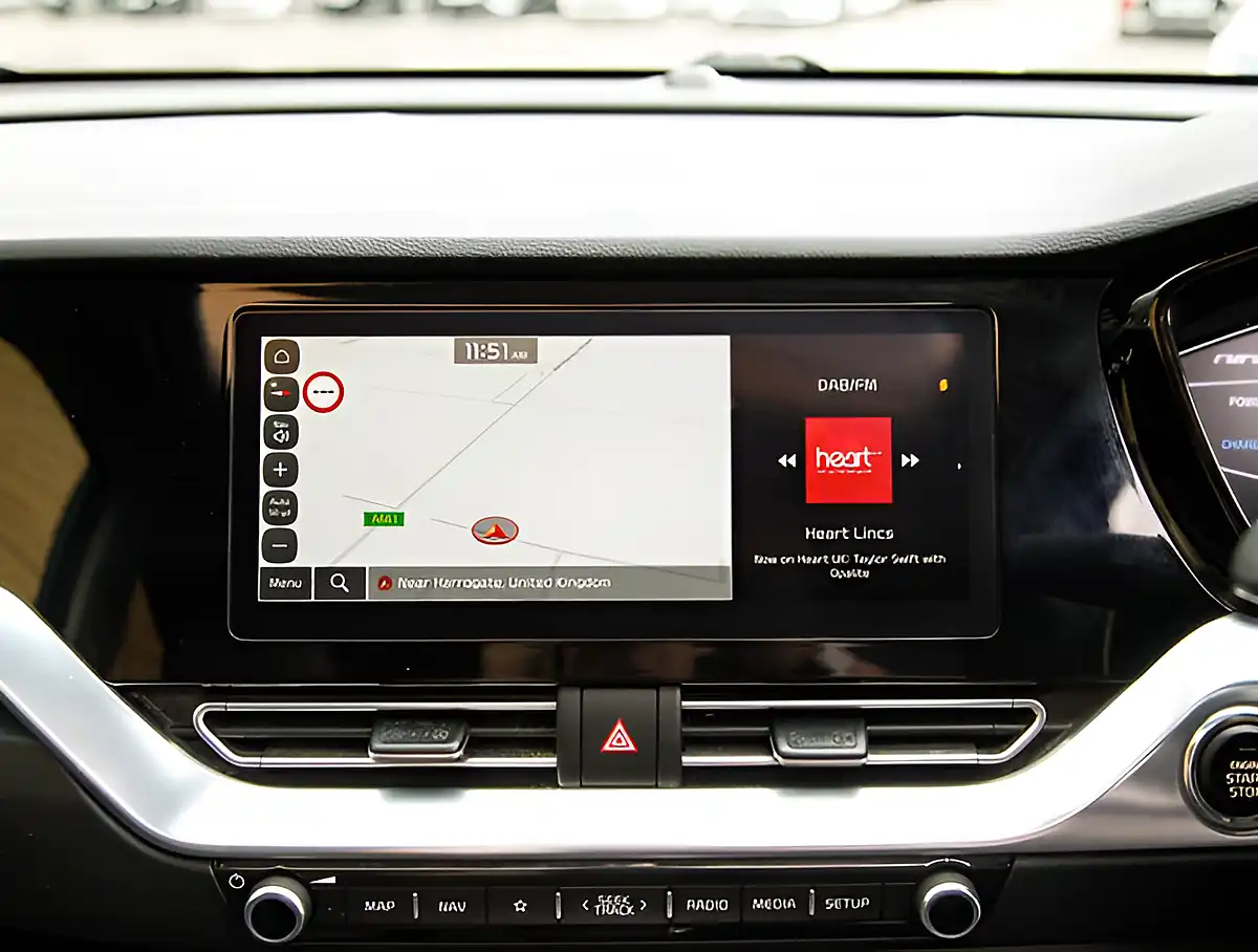 Used 2026 Kia Niro 4 Blue - Interior and Exterior details 13