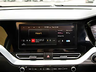Used 2026 Kia Niro 4 Blue - Interior and Exterior details 14