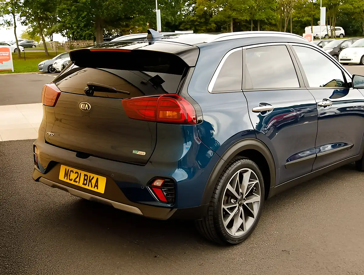 Used 2026 Kia Niro 4 Blue - Interior and Exterior details 7