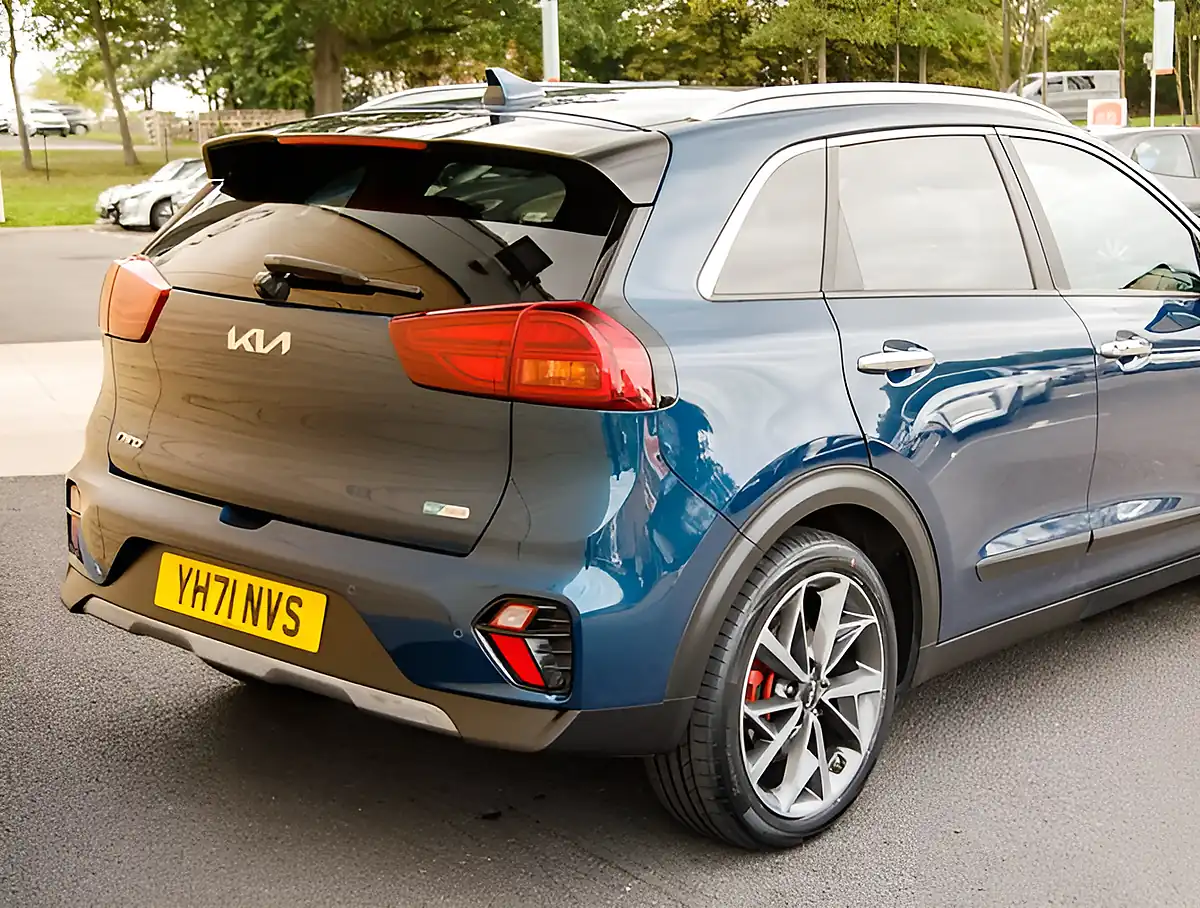 Used 2026 Kia Niro 4 Blue - Interior and Exterior details 7