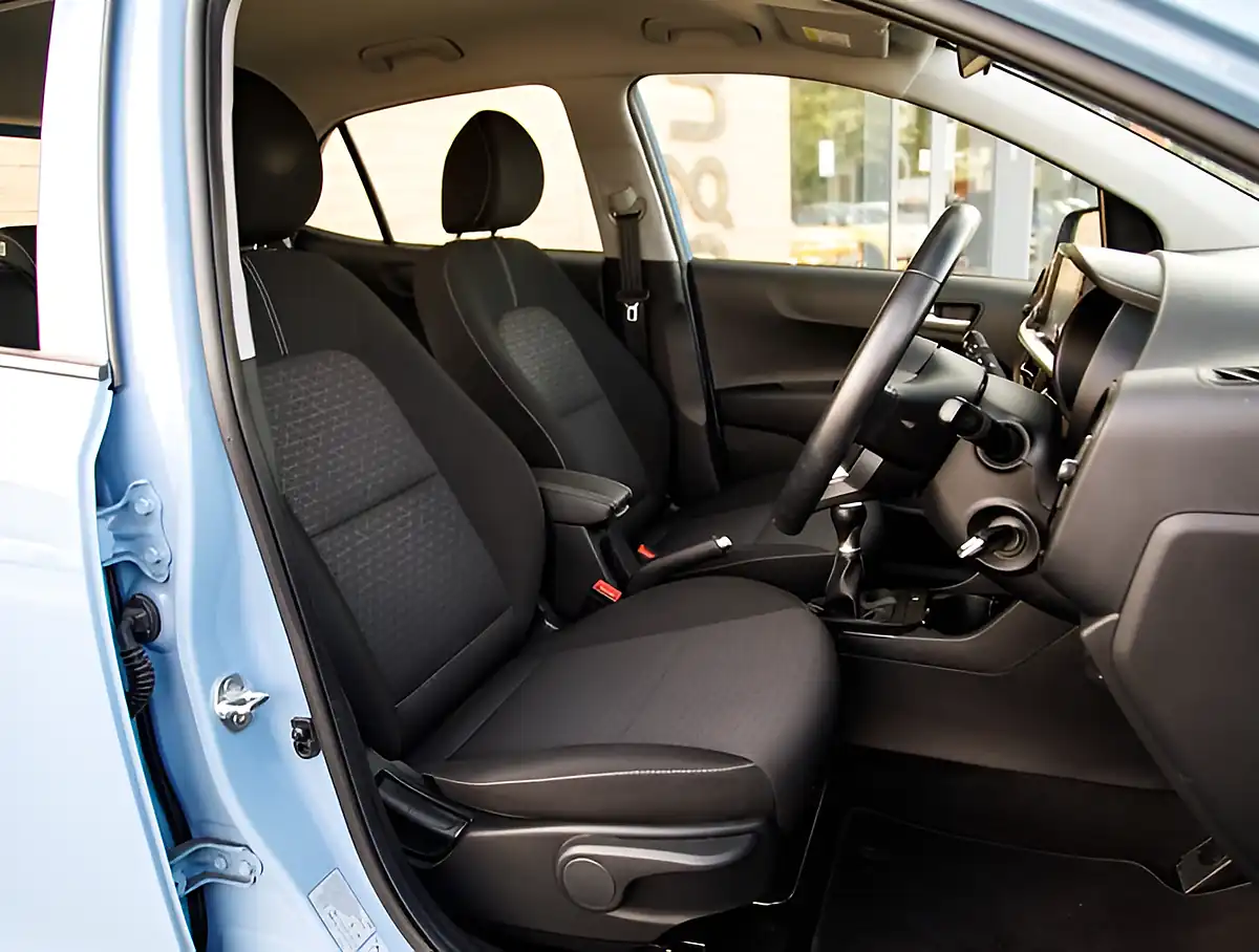 Used 2026 Kia Picanto 3 Blue - Interior and Exterior details 16