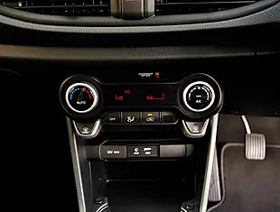Used 2026 Kia Picanto 3 Blue - Interior and Exterior details 18
