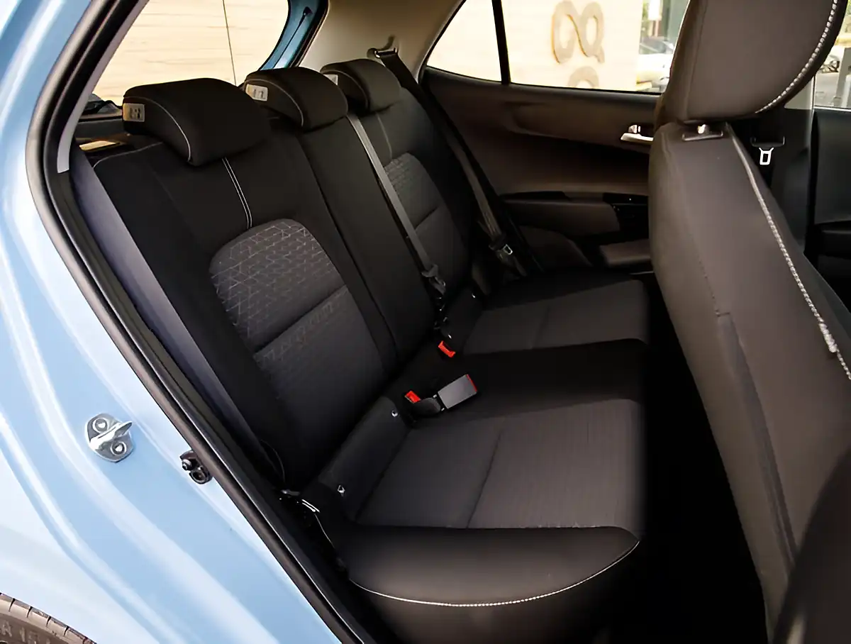 Used 2026 Kia Picanto 3 Blue - Interior and Exterior details 19
