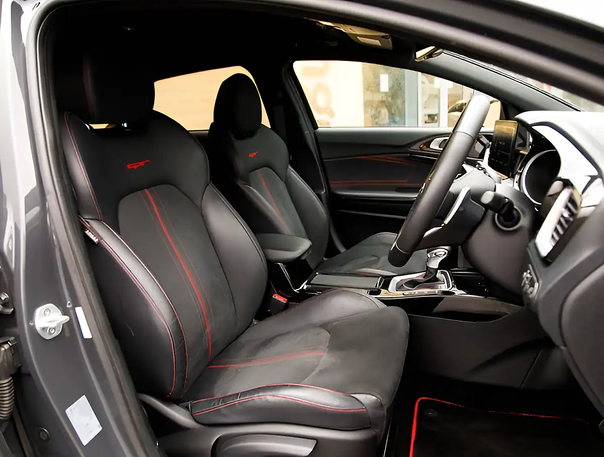 Used 2026 Kia ProCeed GT Isg Grey - Interior and Exterior details 18