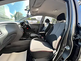 Used 2026 Kia Rio Graphite Silver - Interior and Exterior details 17