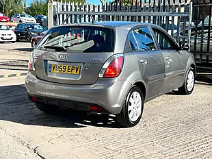 Used 2026 Kia Rio Graphite Silver - Interior and Exterior details 7