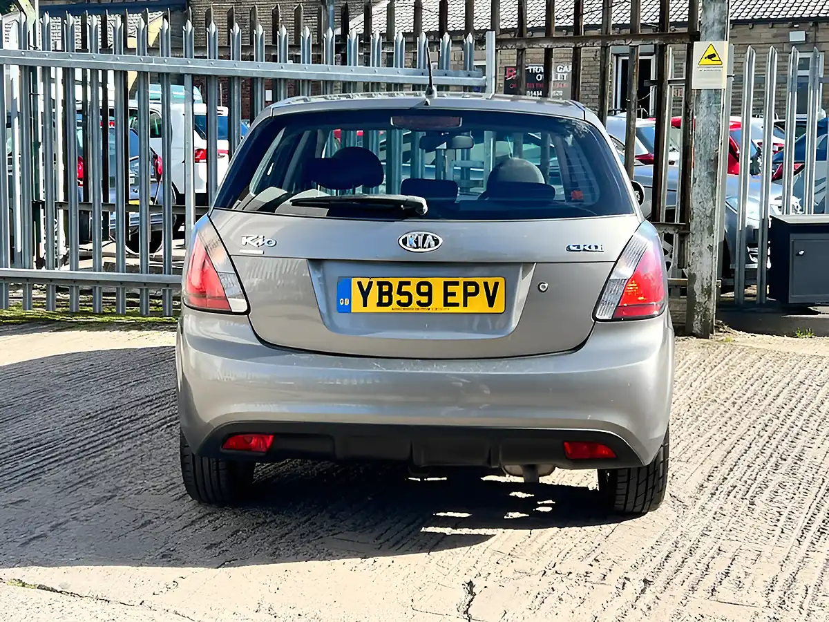 Used 2026 Kia Rio Graphite Silver - Interior and Exterior details 9