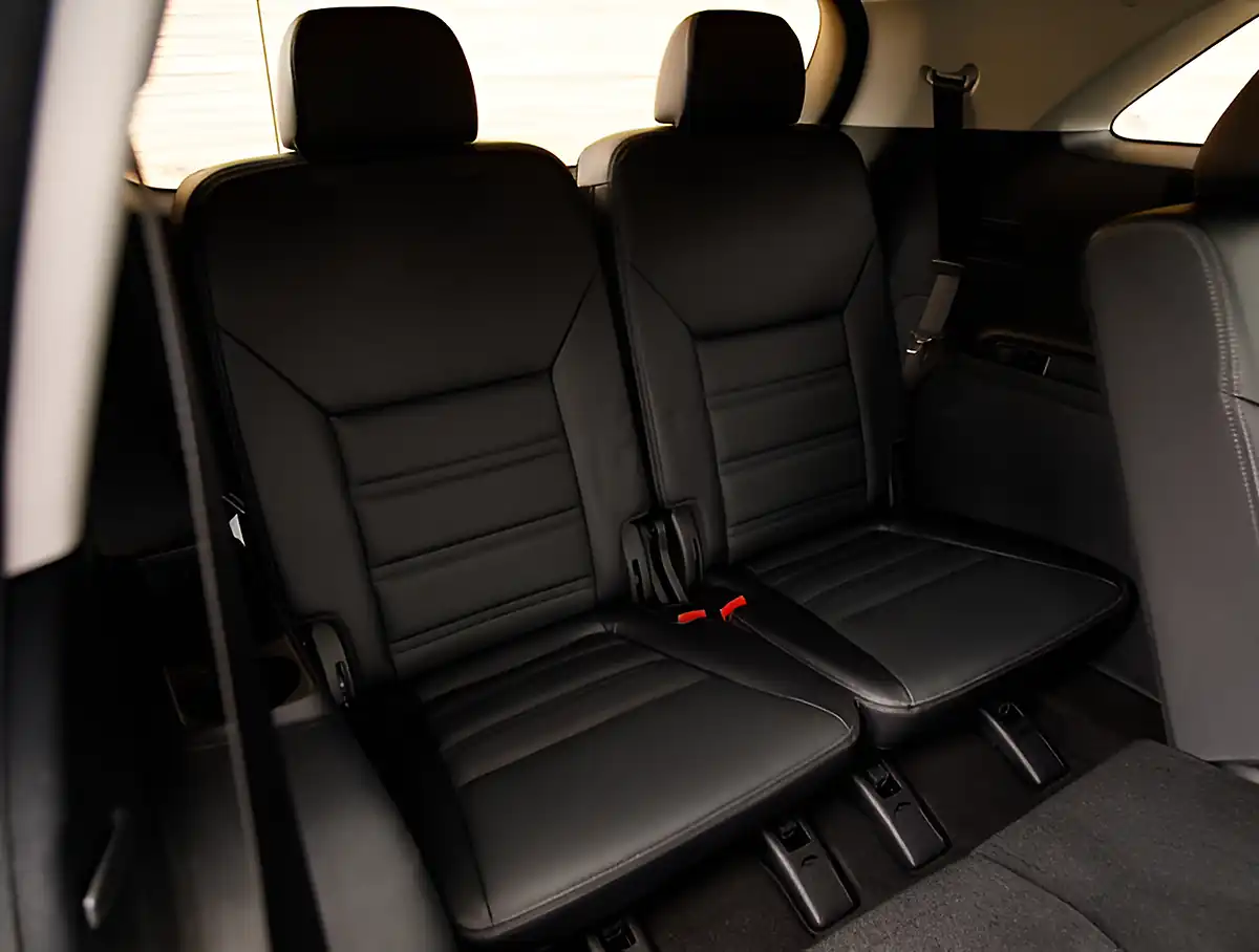 Used 2026 Kia Sorento KX-2 Isg Grey - Interior and Exterior details 19