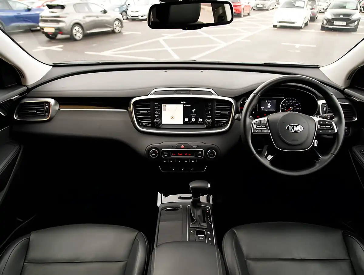Used 2026 Kia Sorento KX-2 Isg Grey - Interior and Exterior details 3