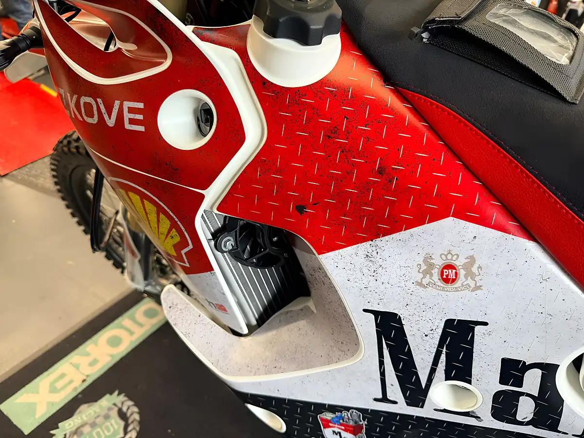 Used 2026 Kove 450 Rally Dirty Marlborough Dirty Marlborough Matt - Interior and Exterior details 6