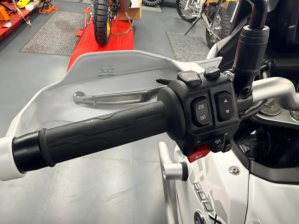 Used 2026 Kove 800X GT - Interior and Exterior details 6