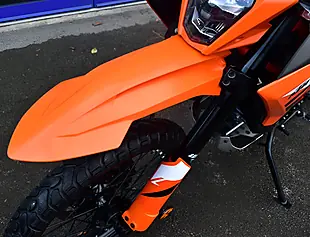 Used 2026 Ktm 125 Enduro R Dual Sport Orange - Interior and Exterior details 11